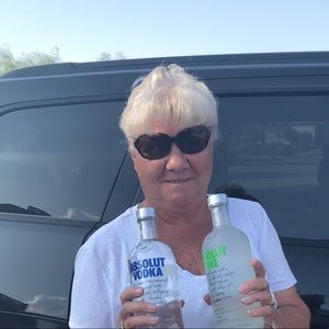 Meet your Posher, Diana